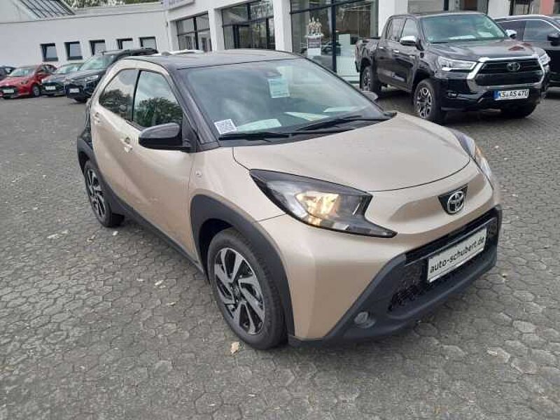 Toyota Aygo X 1.0 Pulse Radio Klima Apple CarPlay Android Auto Klimaautom Musikstreaming DAB