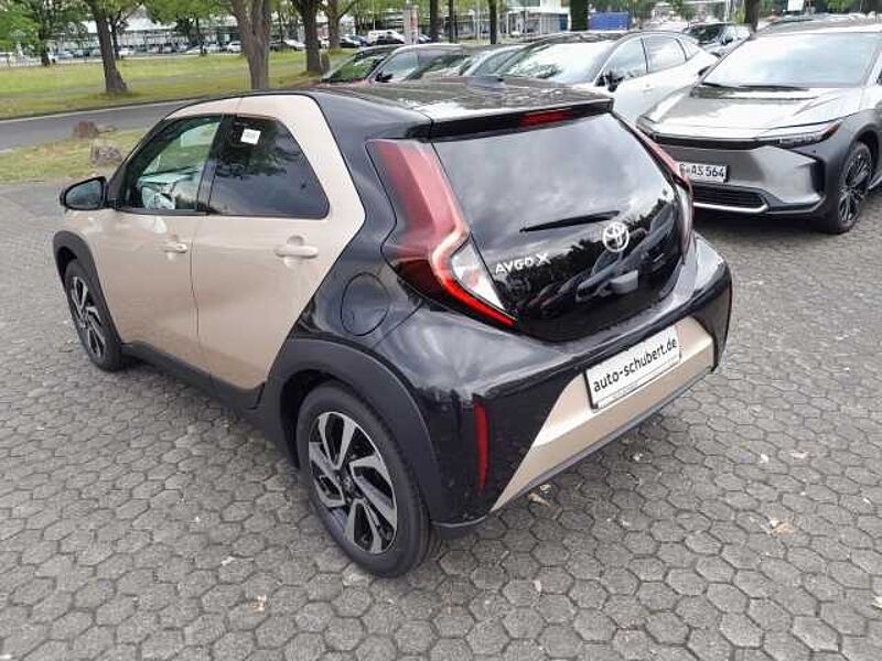 Toyota Aygo X 1.0 Pulse Radio Klima Apple CarPlay Android Auto Klimaautom Musikstreaming DAB