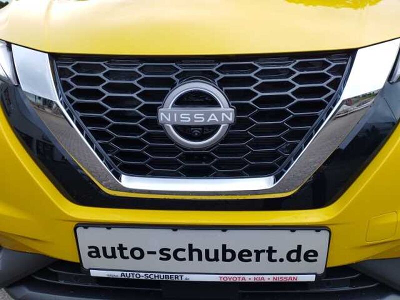 Nissan Juke 1,0 DIG-T 6MT Tekna Soundsystem Bose 360 Kamera LED