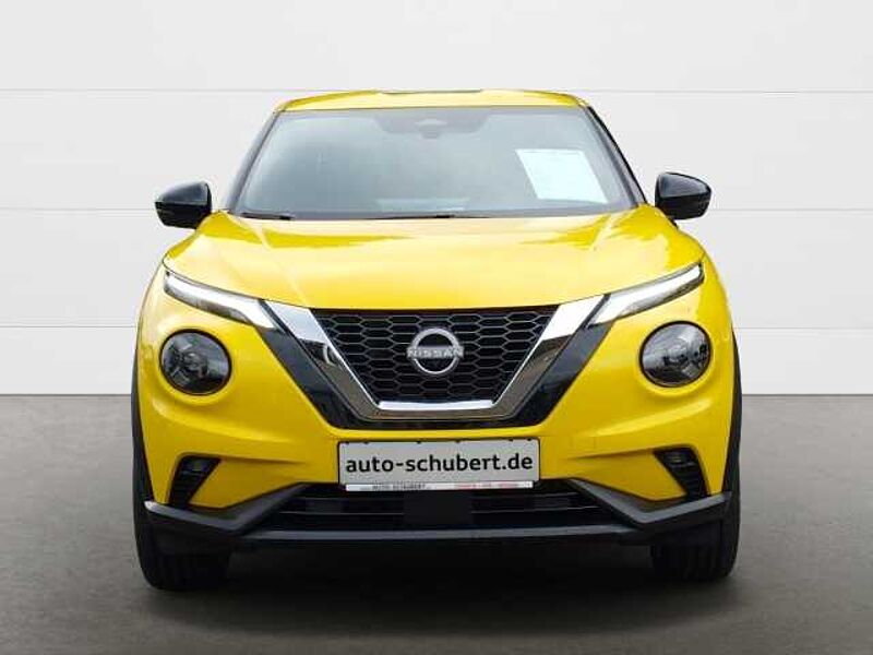 Nissan Juke 1,0 DIG-T 6MT Tekna Soundsystem Bose 360 Kamera LED