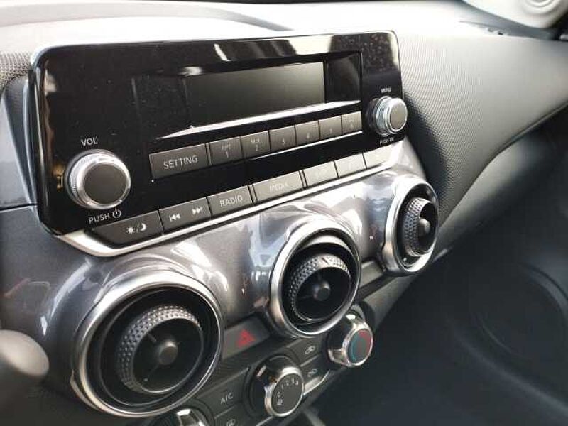 Nissan Juke Visia LED DAB RADIO KLIMA Spurhalteass.