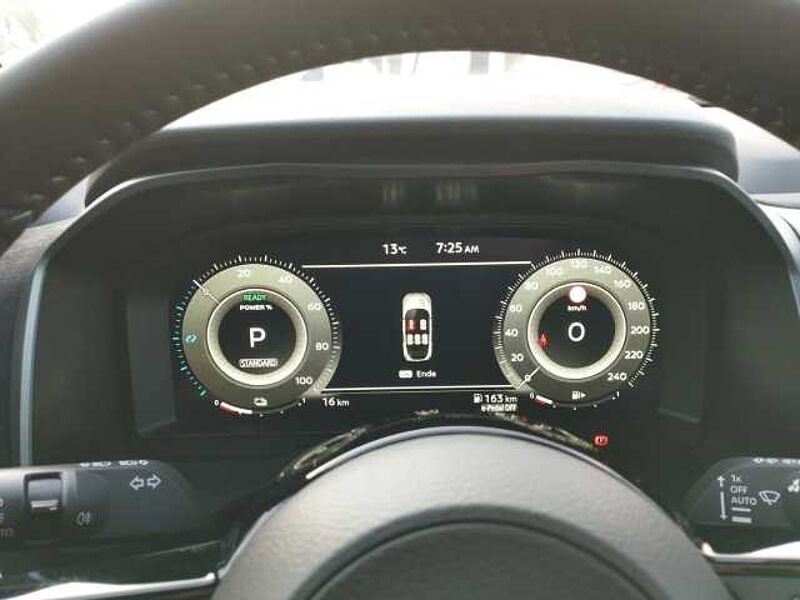 Nissan Qashqai 1.5 VC-T e-POWER 190 PS 4x2 N-Design Navi Soundsystem Bose 360 Kamera LED ACC