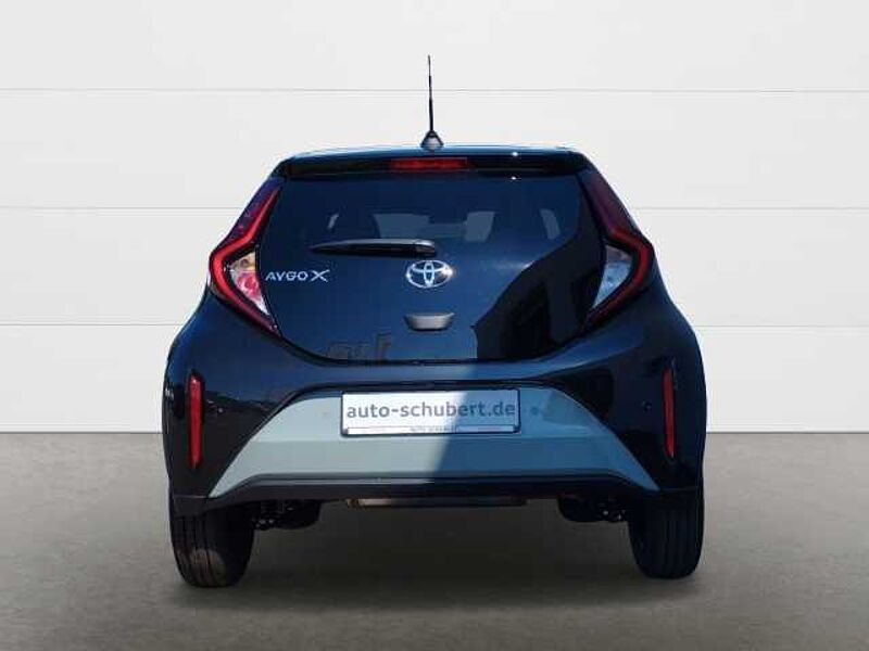 Toyota Aygo X 1,0 l Team D Air CVT Faltdach LED Apple CarPlay Android Auto Mehrzonenklima