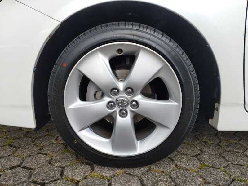 Toyota Prius Life 1.8 VVT-i 5-TÜRER+HeadUp+Sitzheizung+Kamera+17''