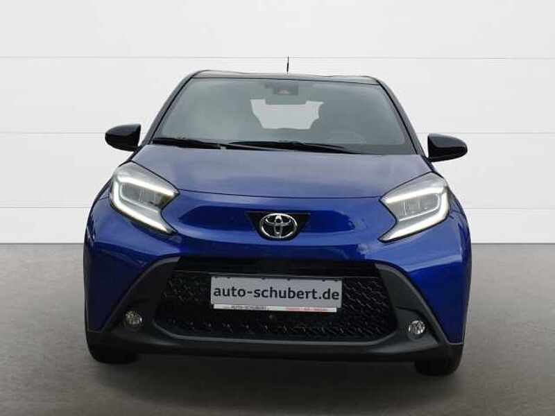 Toyota Aygo X 1,0 l Team D MT LED Einparkhilfe vor und hinten Klima