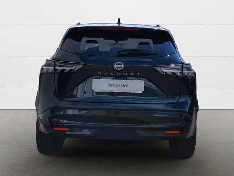 Nissan Qashqai 1.3 DIG-T MHEV Xtronic 4x2 N-Design Navi Soundsystem Bose 360 Kamera LED Apple C