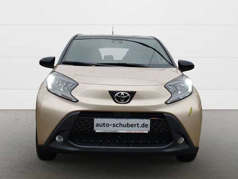 Toyota Aygo X 1,0 l Team D Apple CarPlay Android Auto Musikstreaming DAB SHZ Spurhalteass.